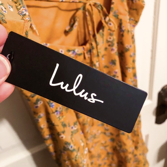 NWT Lulu’s Yellow Floral Prairie Dress - Picture 5 of 6